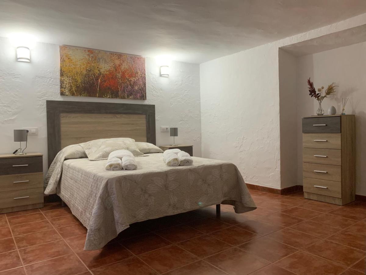 Alojamiento Rural Cortijo Alameda, Las Lagunillas ปรีเอโก เด กอร์โดบา ภายนอก รูปภาพ